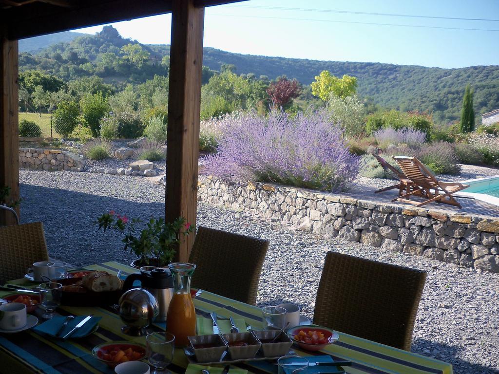 Villa Font Vive - Chambres d'hôtes avec Cuisine et calme absolu ! Grospierres Exterior foto
